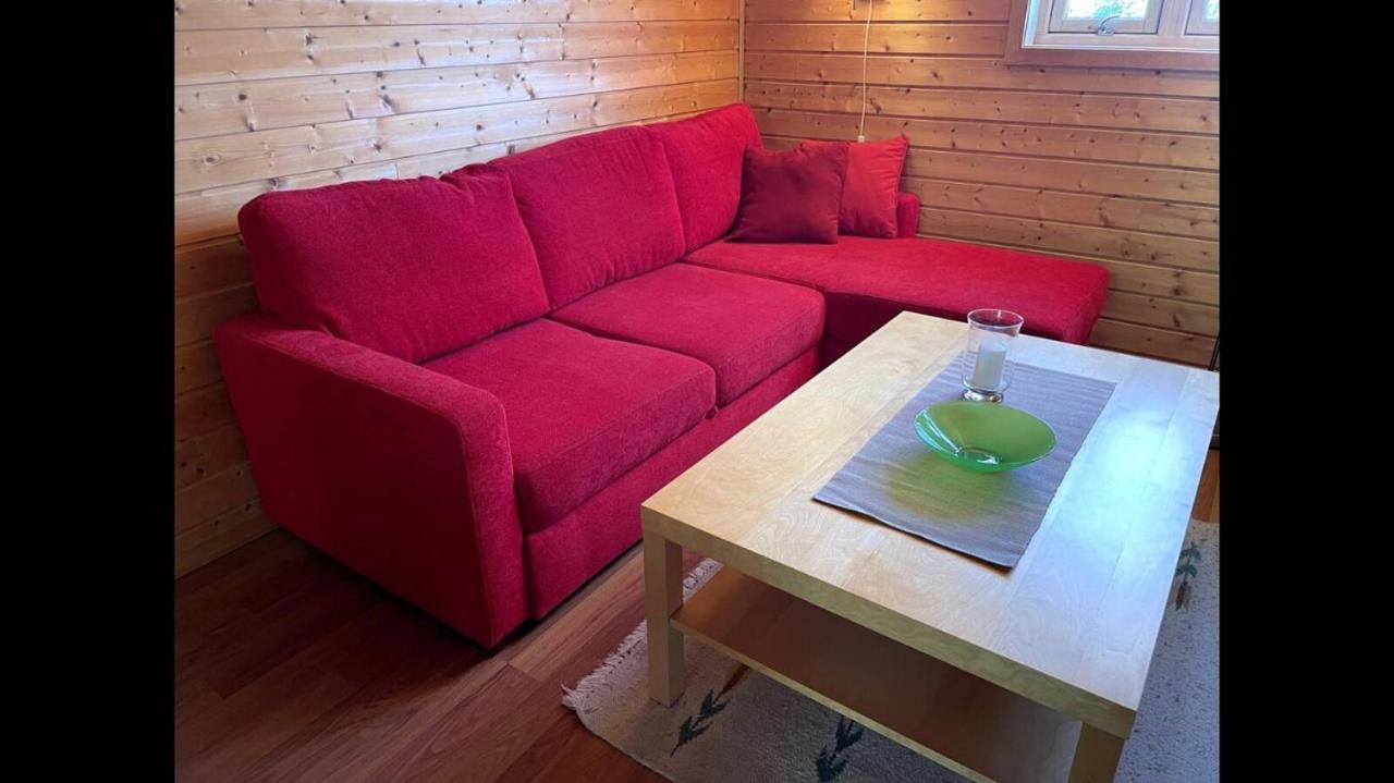 Appartamento Stille Og Landlig, Men Sentrumsnaer Leilighet Namsos Esterno foto