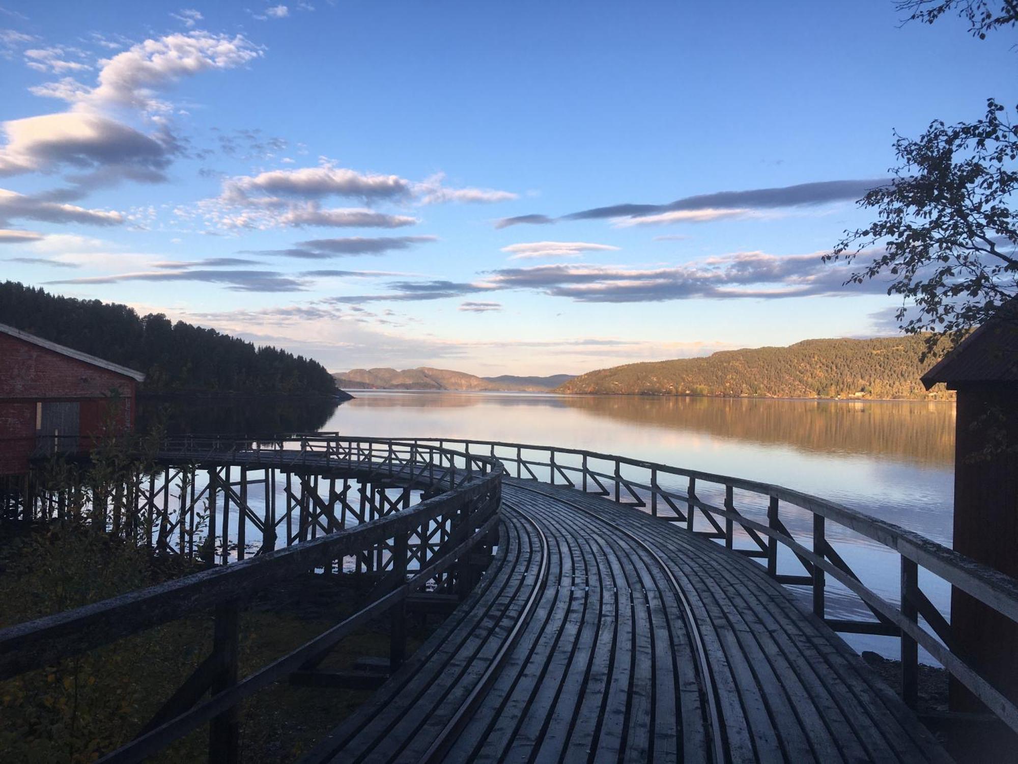 Appartamento Stille Og Landlig, Men Sentrumsnaer Leilighet Namsos Esterno foto